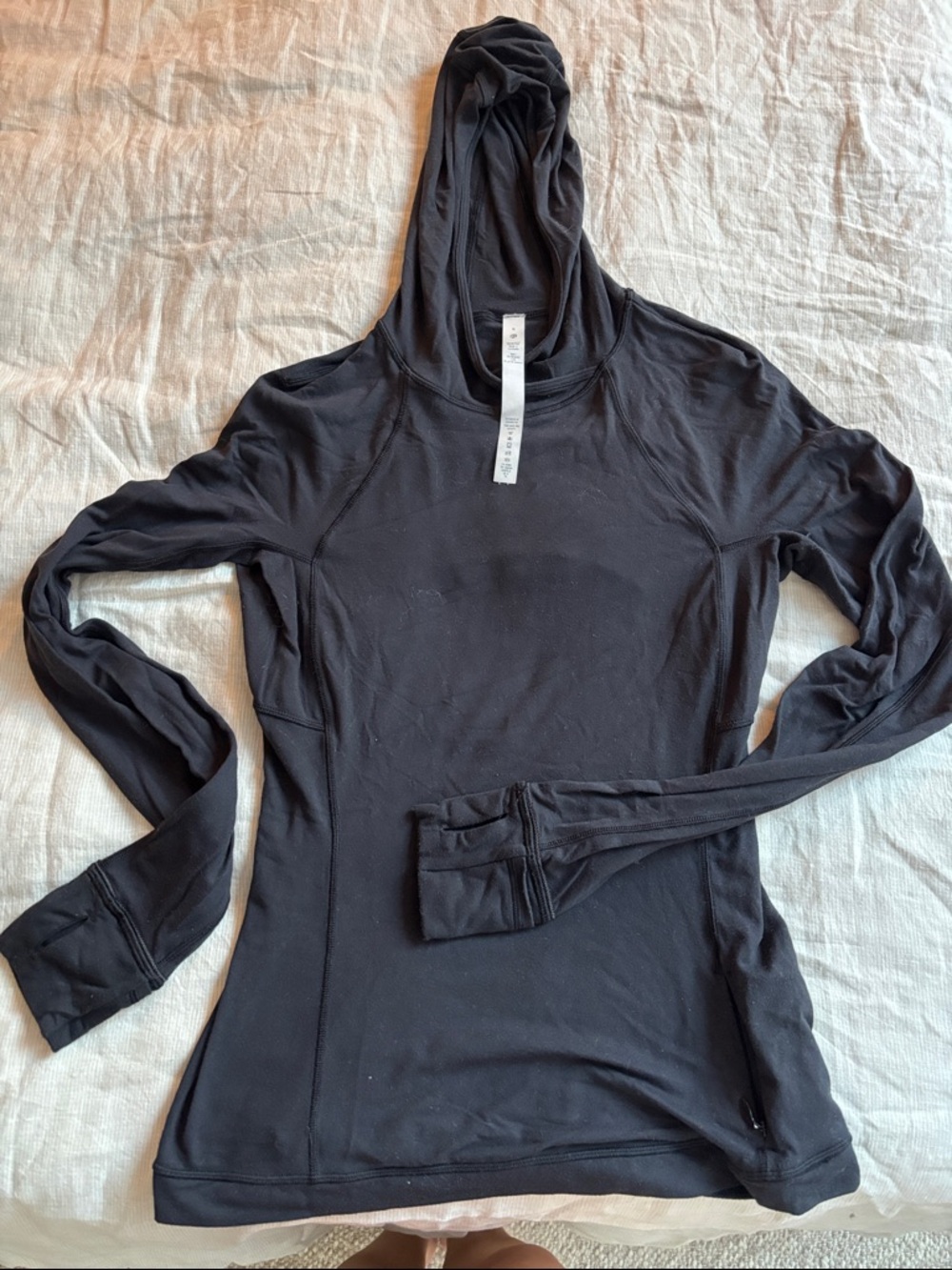 Lululemon Athletica Black Lightweight Hooded Long Sleeve Top - Picture 10 of 10